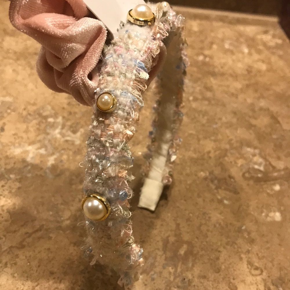 FREE Tweed pearl head band with bundle